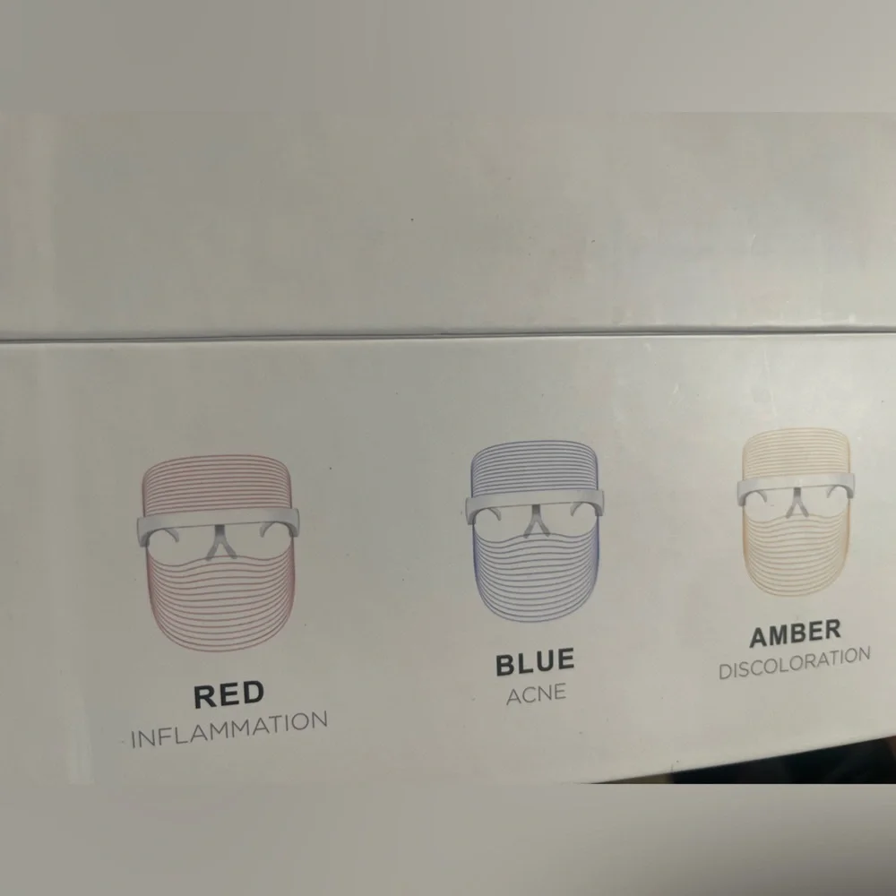 LED Light Therapy Mask